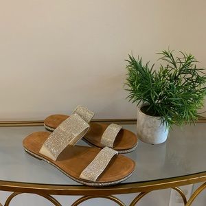 Size 10 never worn rhinestone Nicole miller sandals